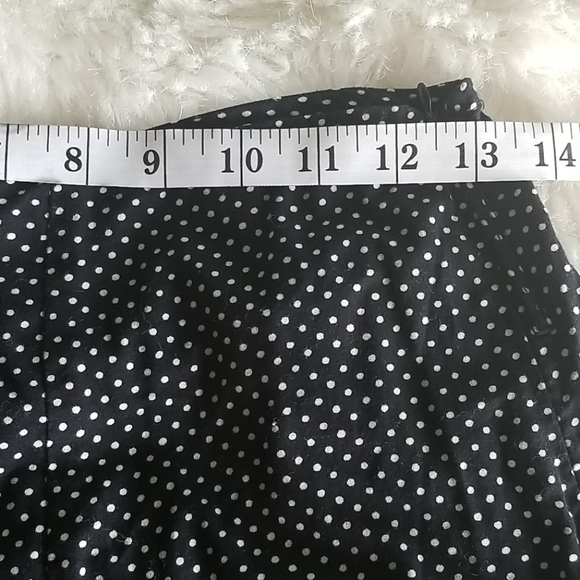 Rampage skirt black  w white polka dots uneven hem - Picture 5 of 10